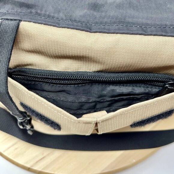 L.L. Bean Tote Beige Messenger Bag Organizer - Picture 6 of 13